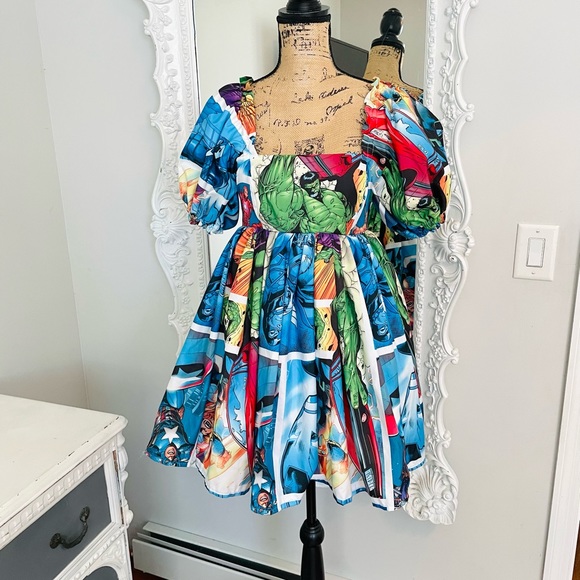 New York Couture Reworked Handmade Marvel Hulk Smash Puff Sleeve Dress - Picture 1 of 6